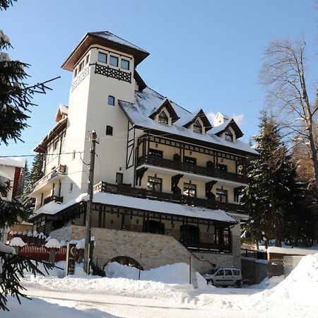 Hotel Foisorul cu Flori Sinaia Exterior foto